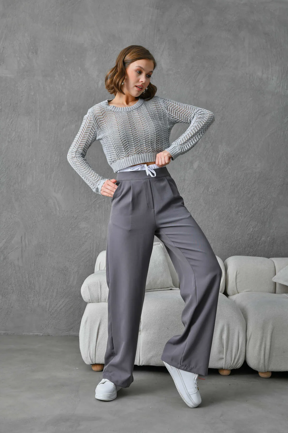 VOLT CLOTHİNG  Weiße Lycra-Hose mit hoher Taille und Futter für Damen
