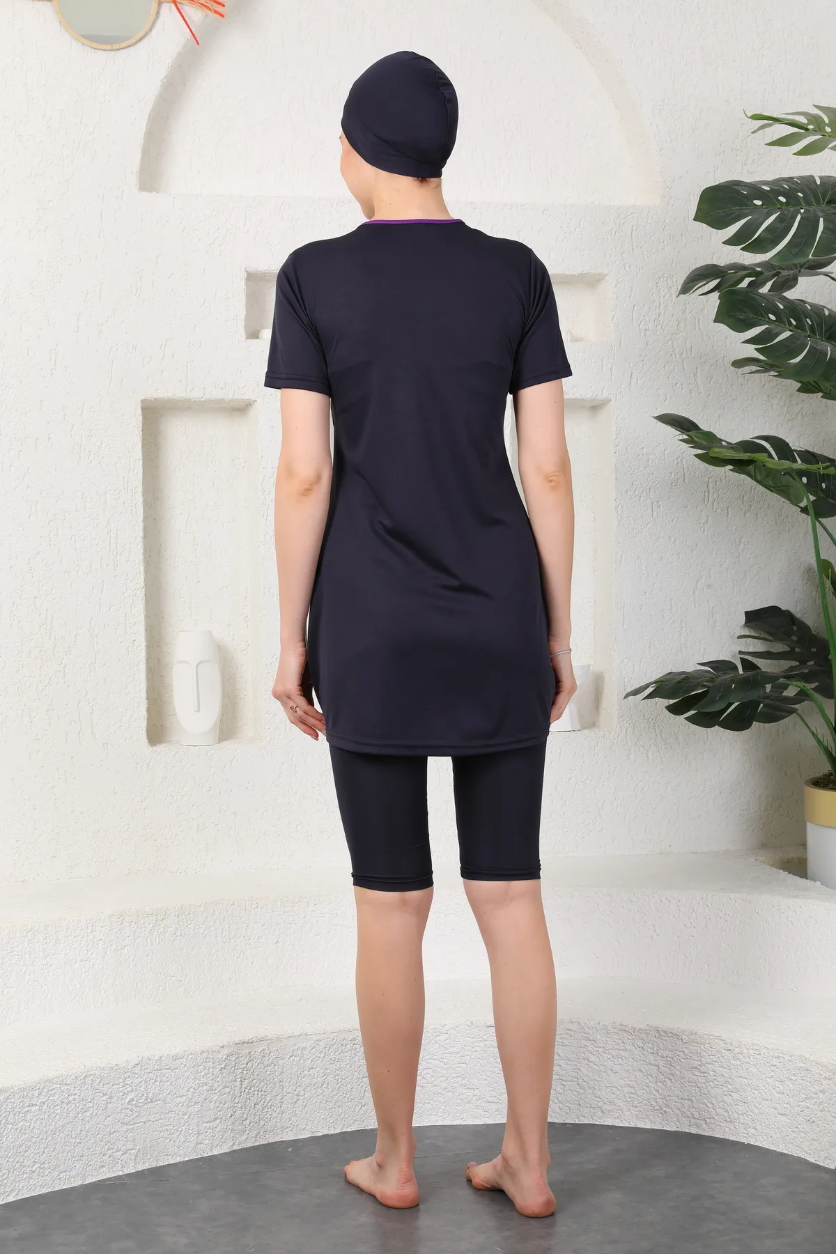 medipek  Halbbedeckter Hijab-Badeanzug in Marineblau