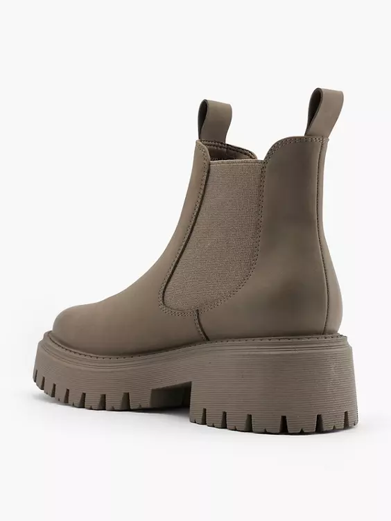 Catwalk Chelsea Boots