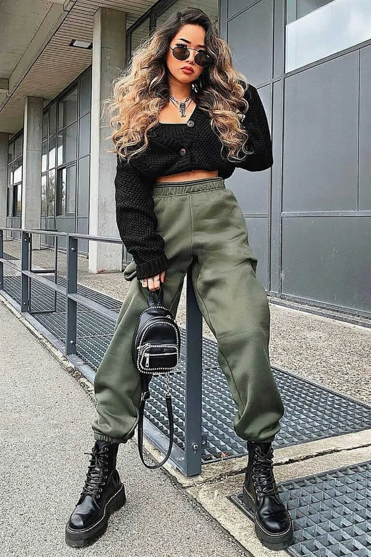 Madmext  Mad Girls Khaki Oversize Damen-Trainingsanzug mit elastischen Beinen Mg324