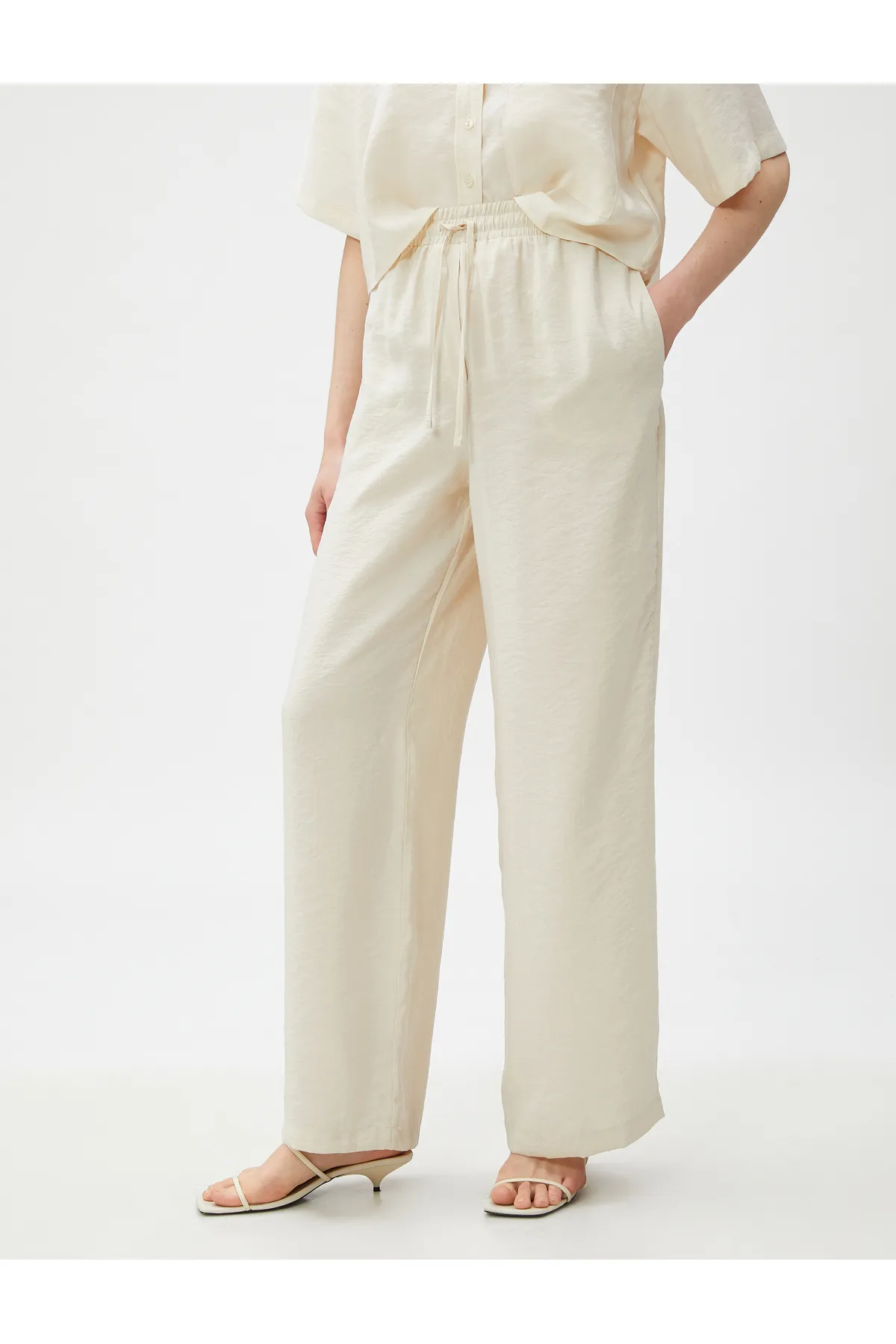 Koton  Modale, bequeme Hose mit Bindebund und Taschen