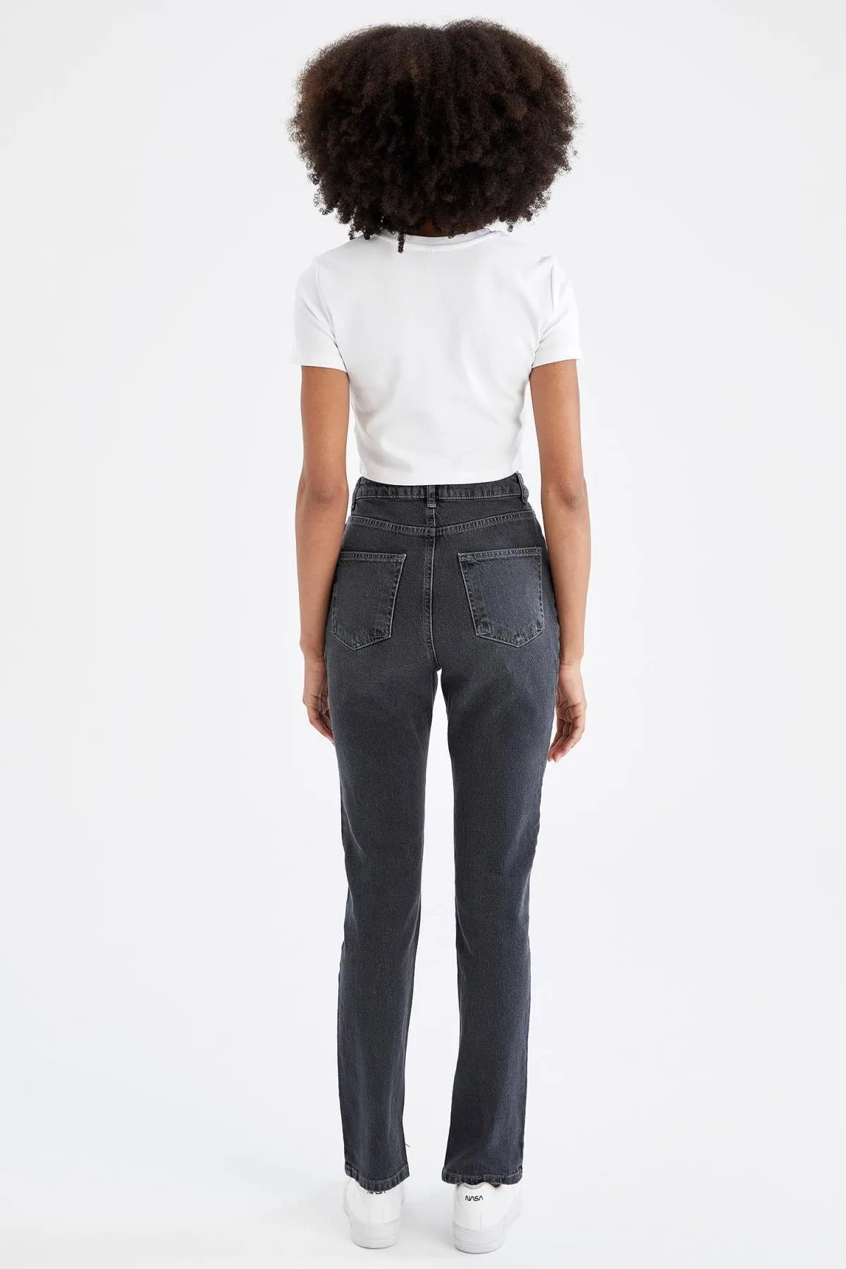 DeFacto  Slim-Jeanshose im Split-Fit mit hoher Taille und detailliertem Schlitz