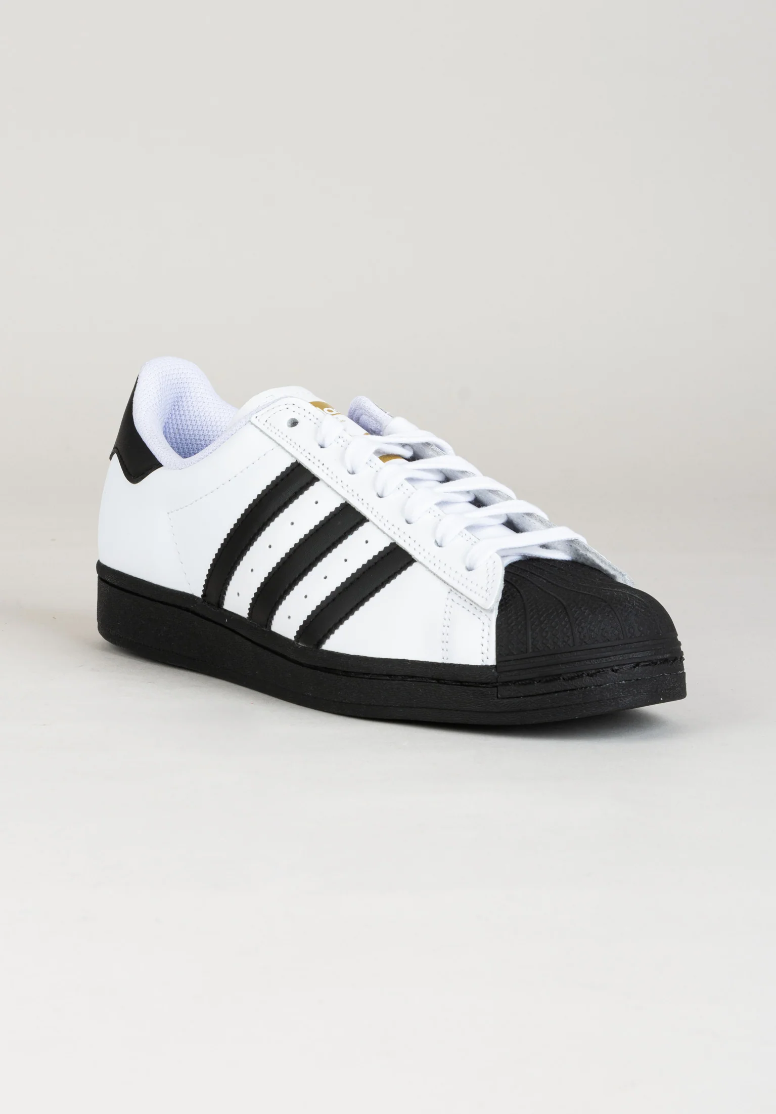 Superstar ADV