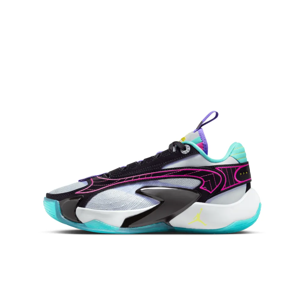 NIKE JORDAN Luka 2 DZ3498-007 / grau