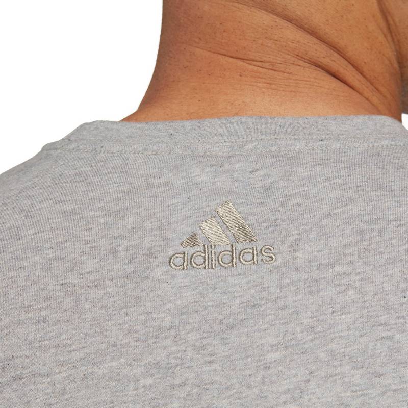 adidas ESSENTIALS LINEAR EMBROIDERED LOGO T-Shirt Herren