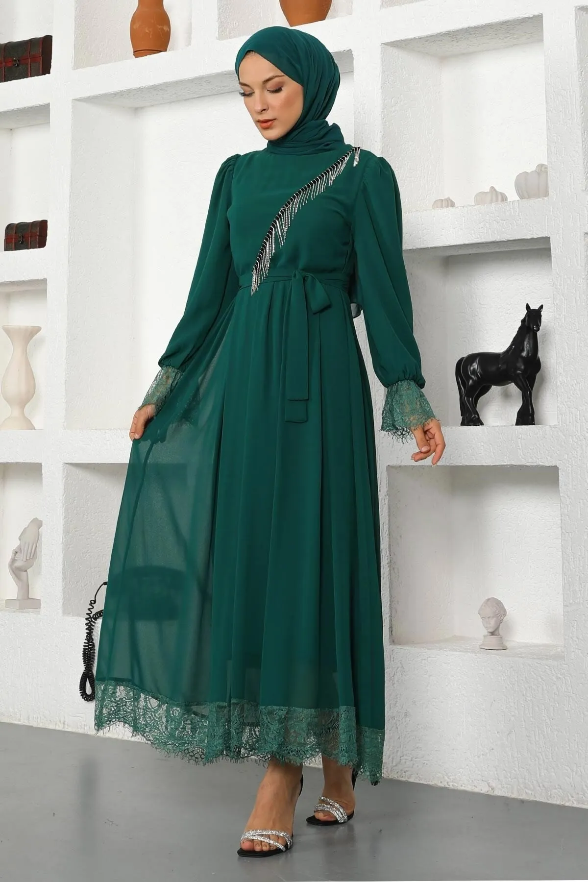 Modamihram  Steindetailliertes Chiffon-Abendkleid Smaragd 17200
