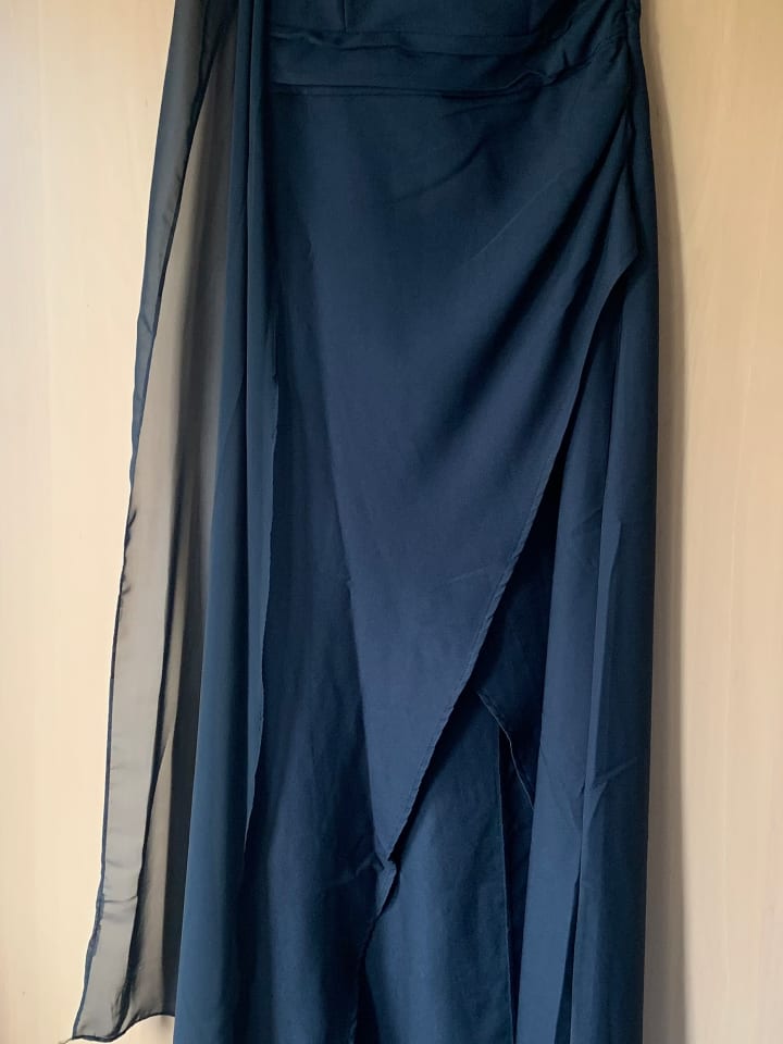 trendyol Kleid in Schwarz günstig kaufen 40