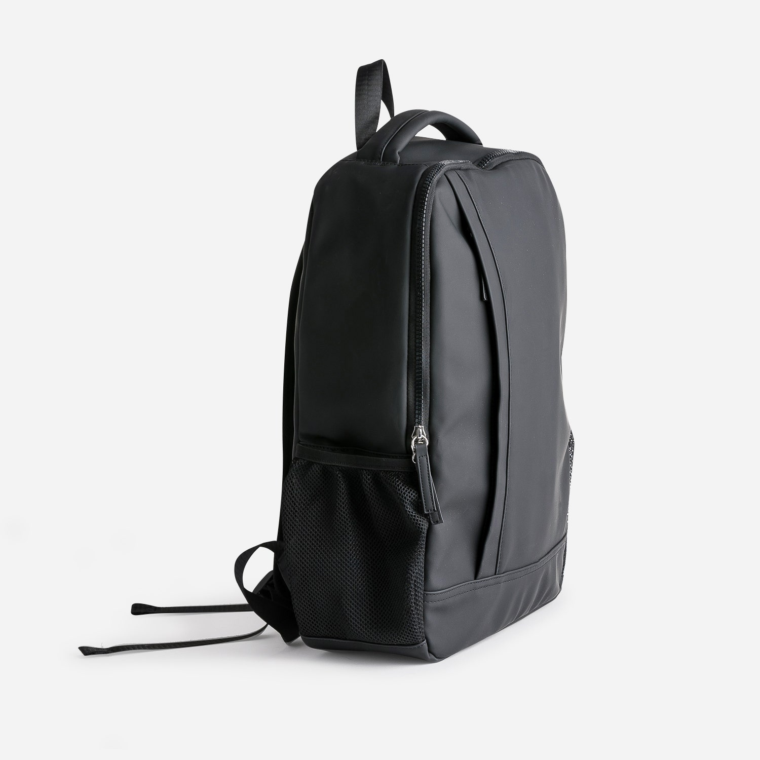 Sac à dos noir en nylon mat