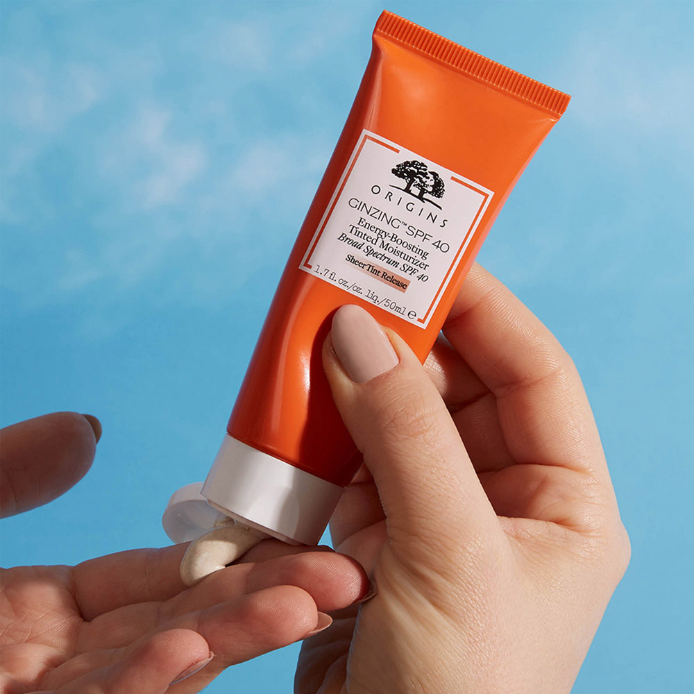 origins Ginzing™ Hydratant Énergisant Teinté SPF 40