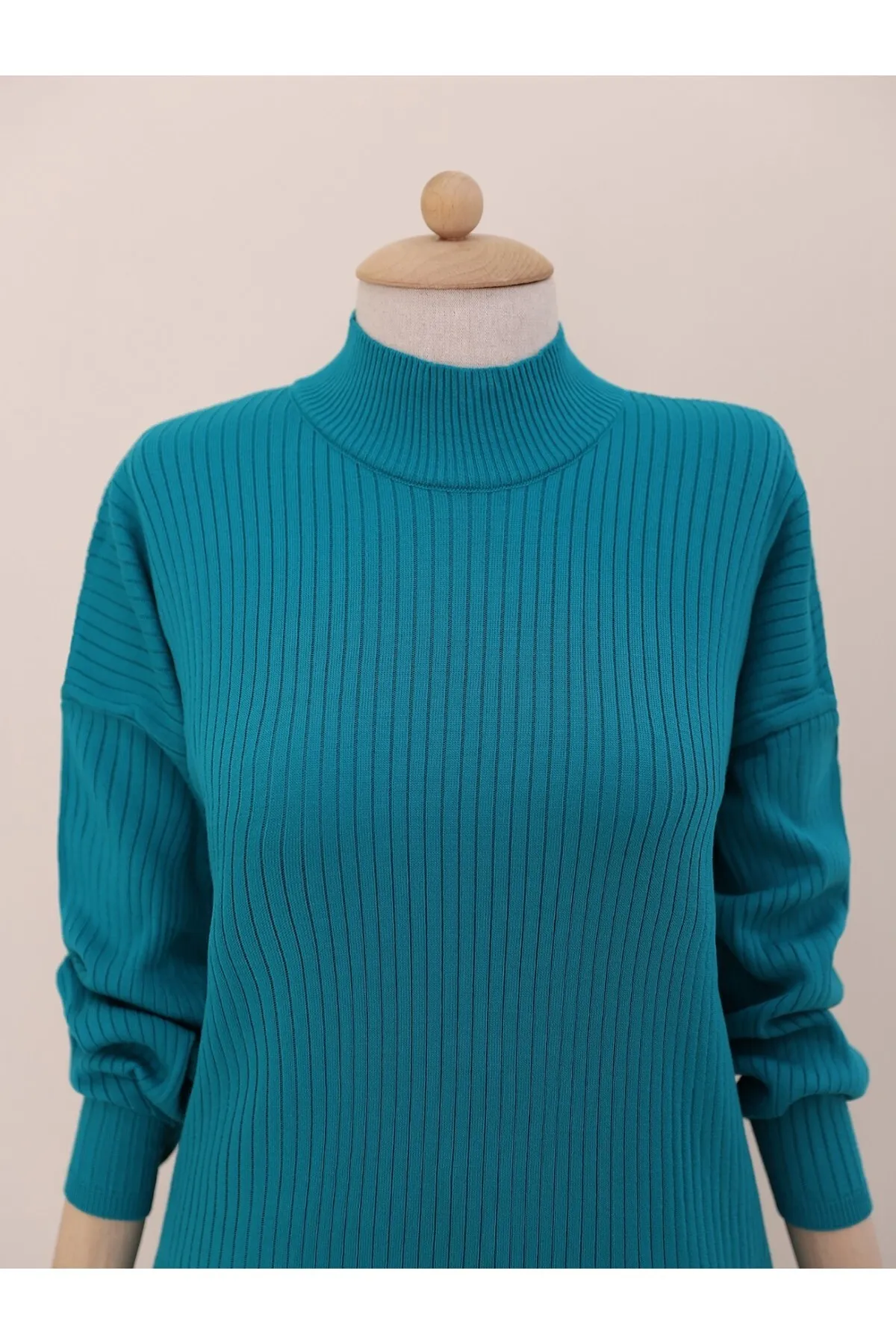 Modamorfo  Stricktunika mit Halbhalsausschnitt und Schlitz