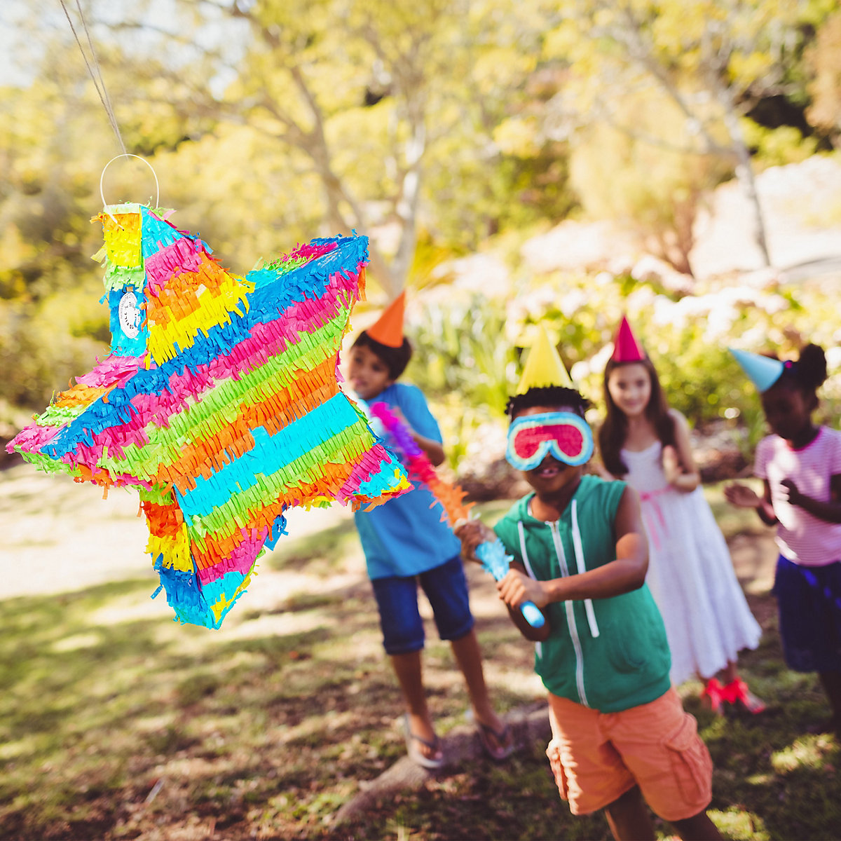 4-tlg. Pinata Set Stern