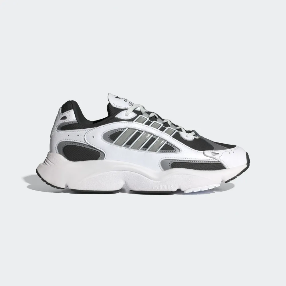 adidas OZMILLEN ID5704 / weiss