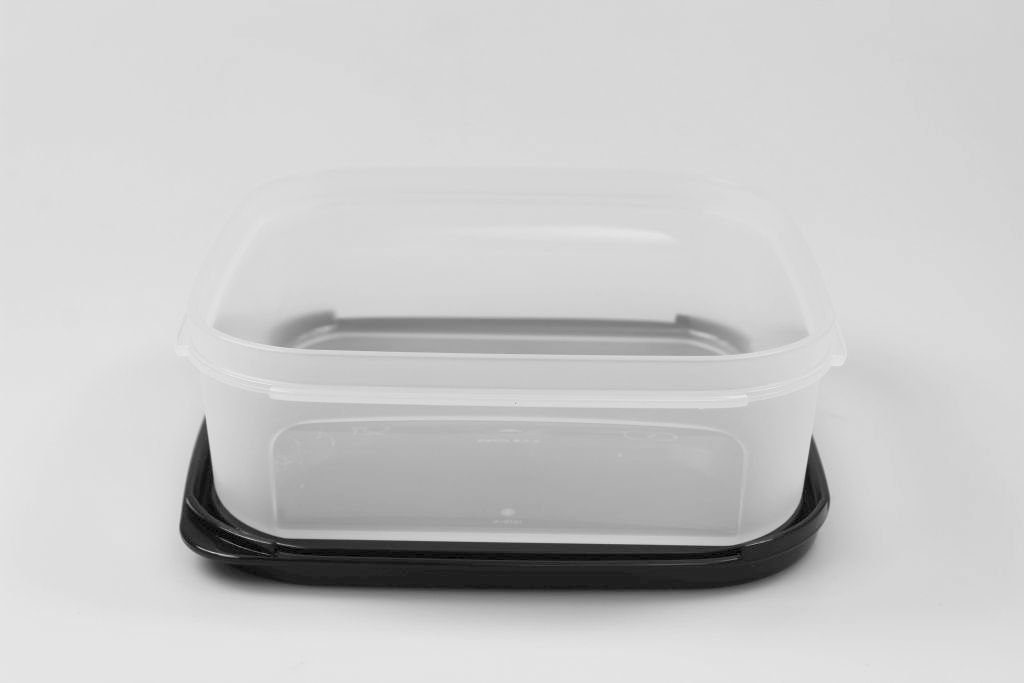 TUPPERWARE Vorratsdose Eidgenosse 1,2 L schwarz Quadratisch + SPÜLTUCH