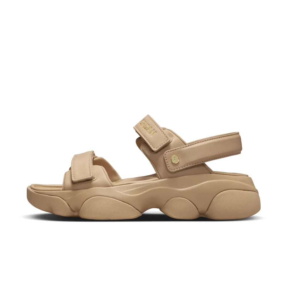 NIKE JORDAN Deja FN5036-200 / braun