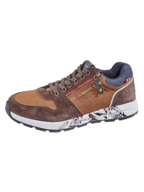 Sneaker mit stylischer Sohle