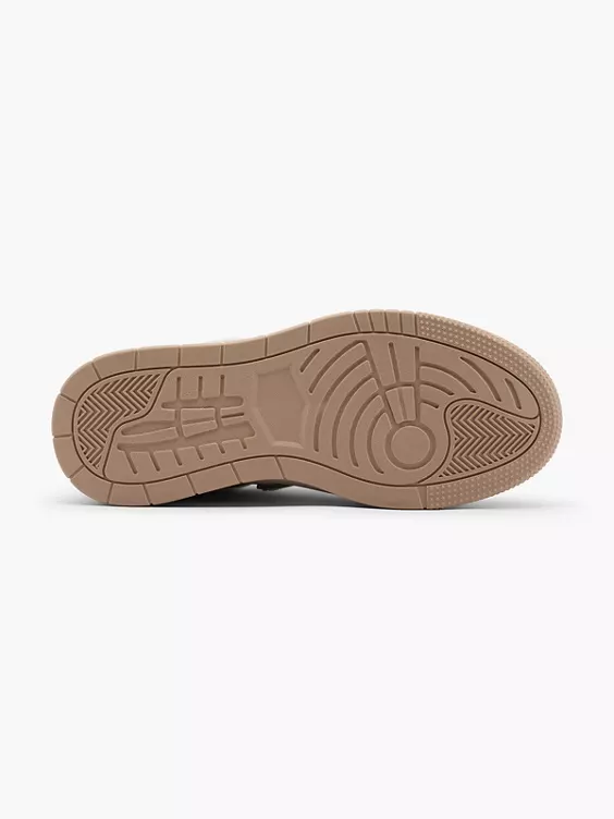 Graceland Platform Sneaker
