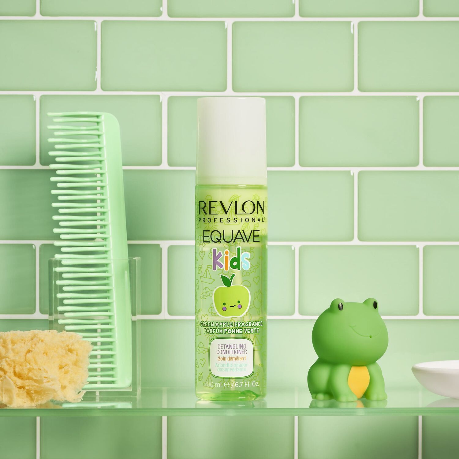 revlon professional Démêlant Instantané en Spray Sans Rinçage Equave™ KIDS APPLE pour enfants Parfum Pomme - 200 ml