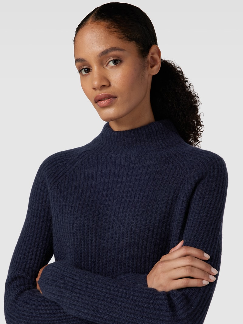 Rollkragenpullover aus Kaschmir mit Rippenstruktur in marineblau