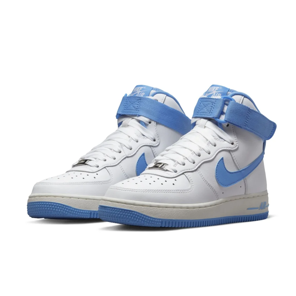Nike WMNS Air Force 1 High OG QS University Blue DX3805-100 / weiss
