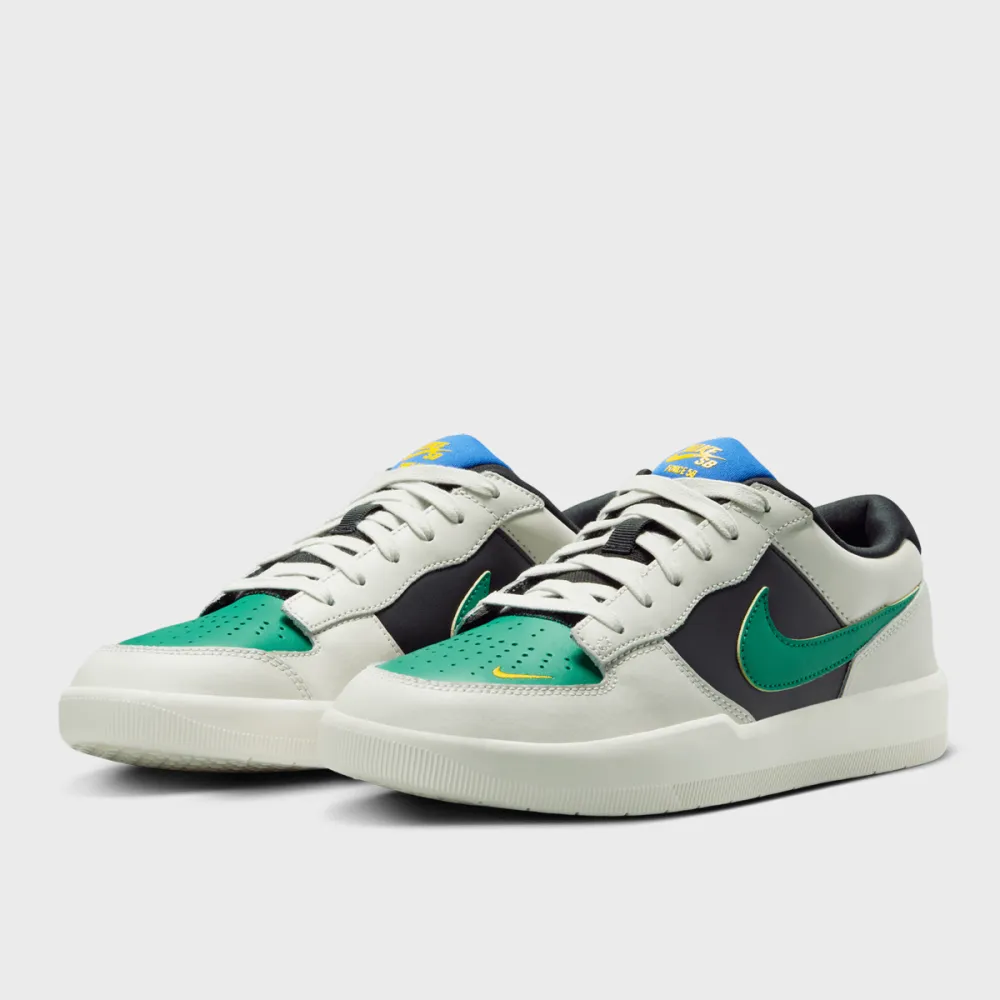 Nike Force 58 Premium DV5476-002 / braun