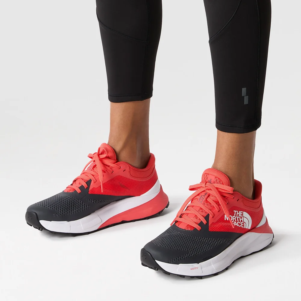 The North Face Vectiv Enduris Iii NF0A7W5PQN2 / grau