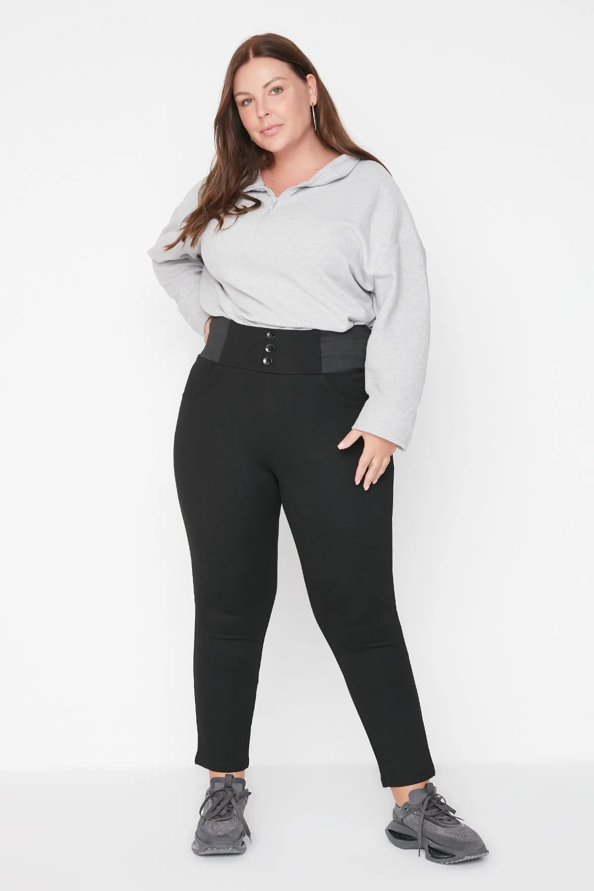 Trendyol Curve  Schwarze Skinny-Strickhose mit elastischem Bund TBBAW23AR00023
