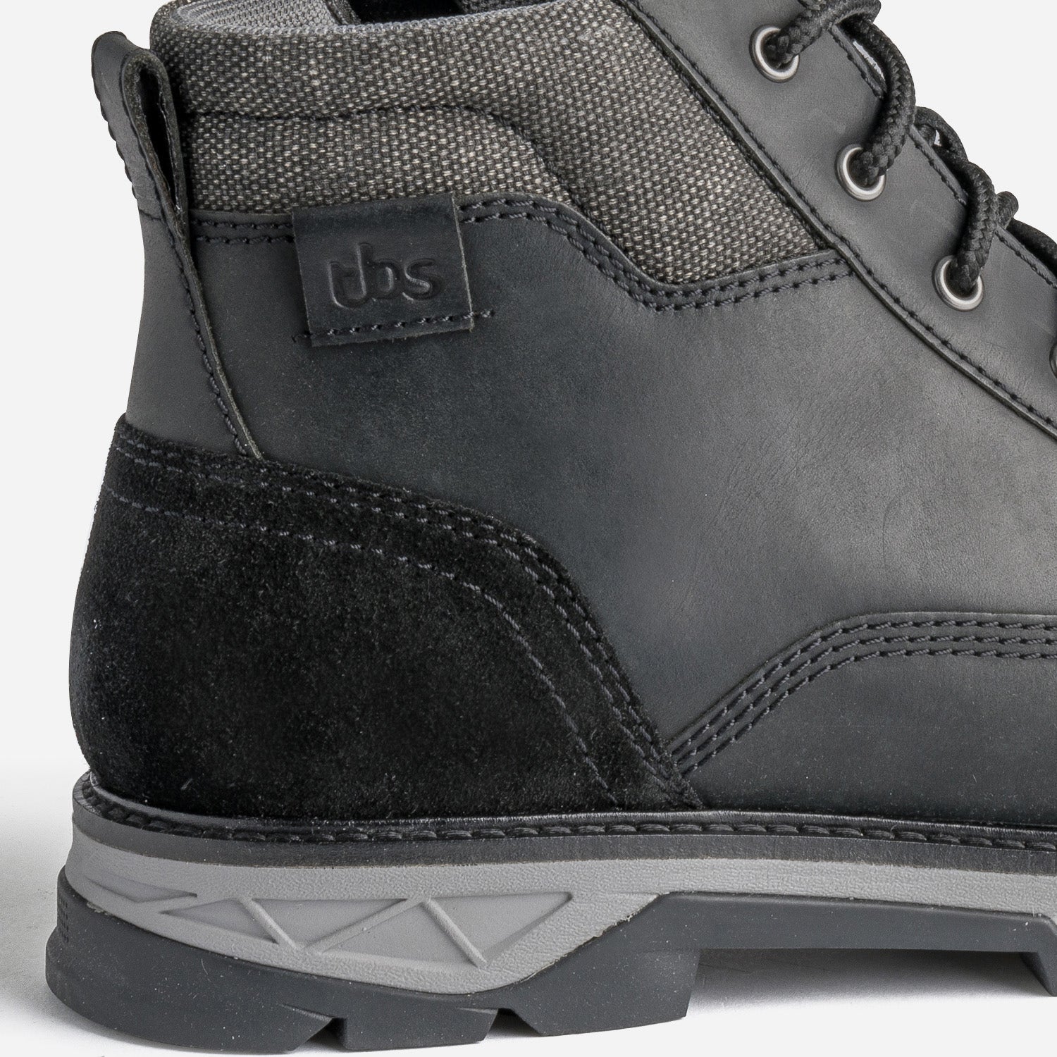 Boots à lacet TBS noir en cuir