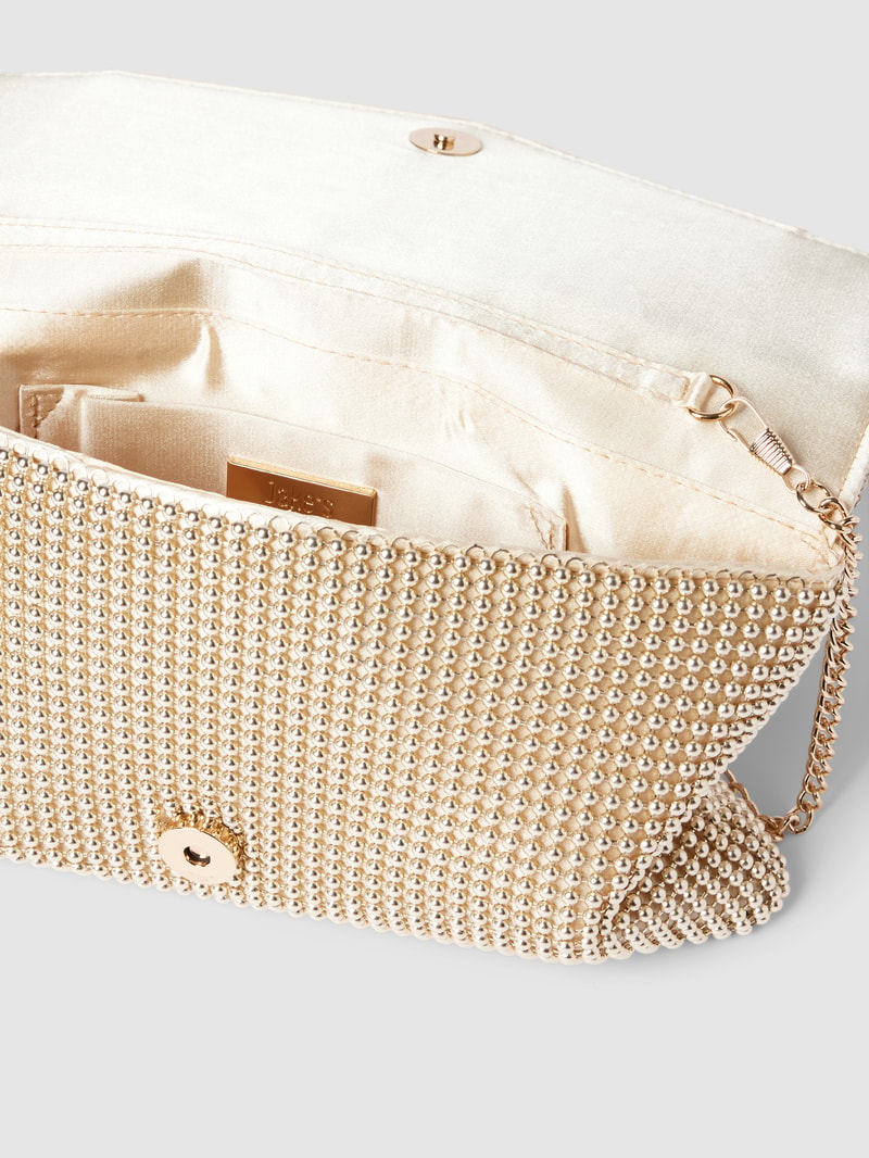 Kuvert-Clutch mit Allover-Zierbesatz in gold