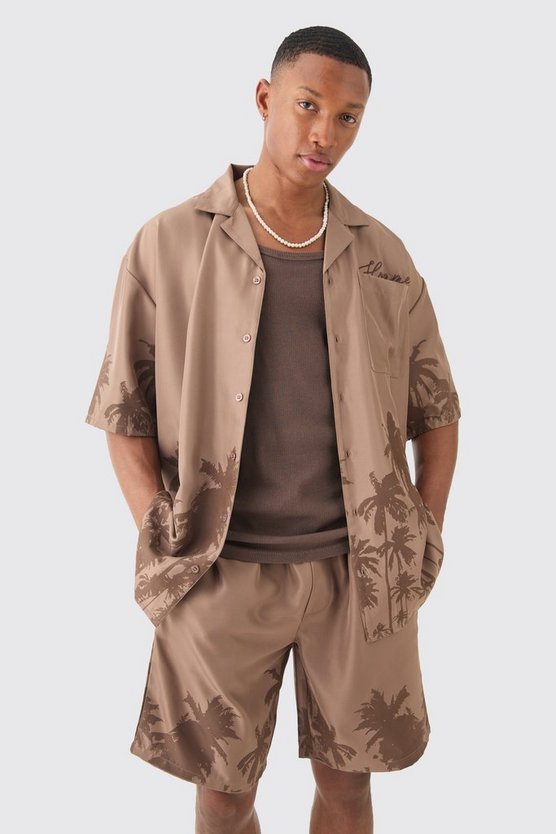 Kastiges Oversize Hemd mit Palmen-Saum & Shorts