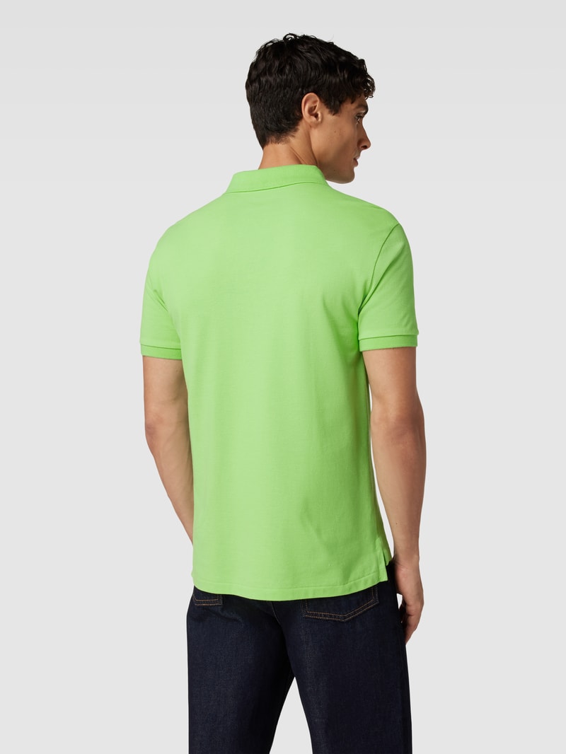 Poloshirt mit Logo-Stitching Modell 'BASIC' in hellgrün