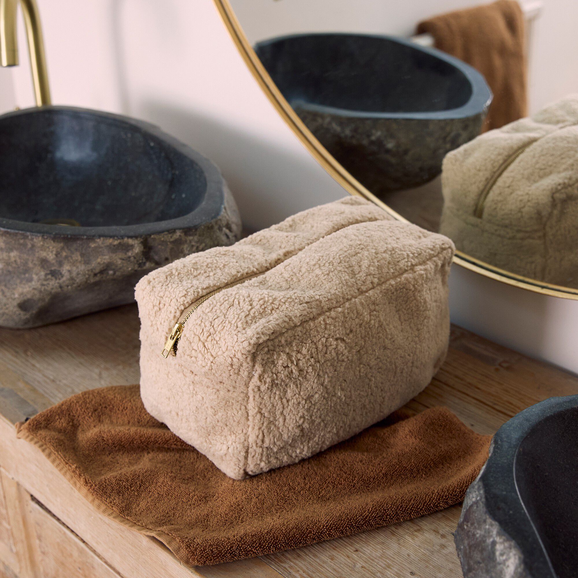 Trousse de toilette sherpa