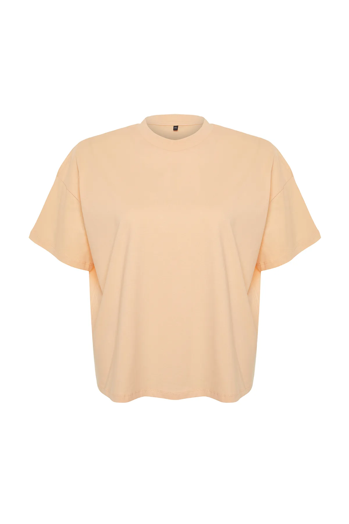 Trendyol Curve  Geripptes, weit geschnittenes Basic-Strick-T-Shirt mit Lachskragen TBBSS23BF00017