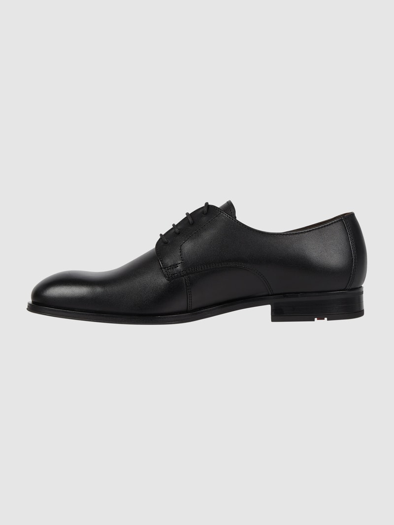 Schnürschuhe aus Leder Modell 'Sabre' in schwarz