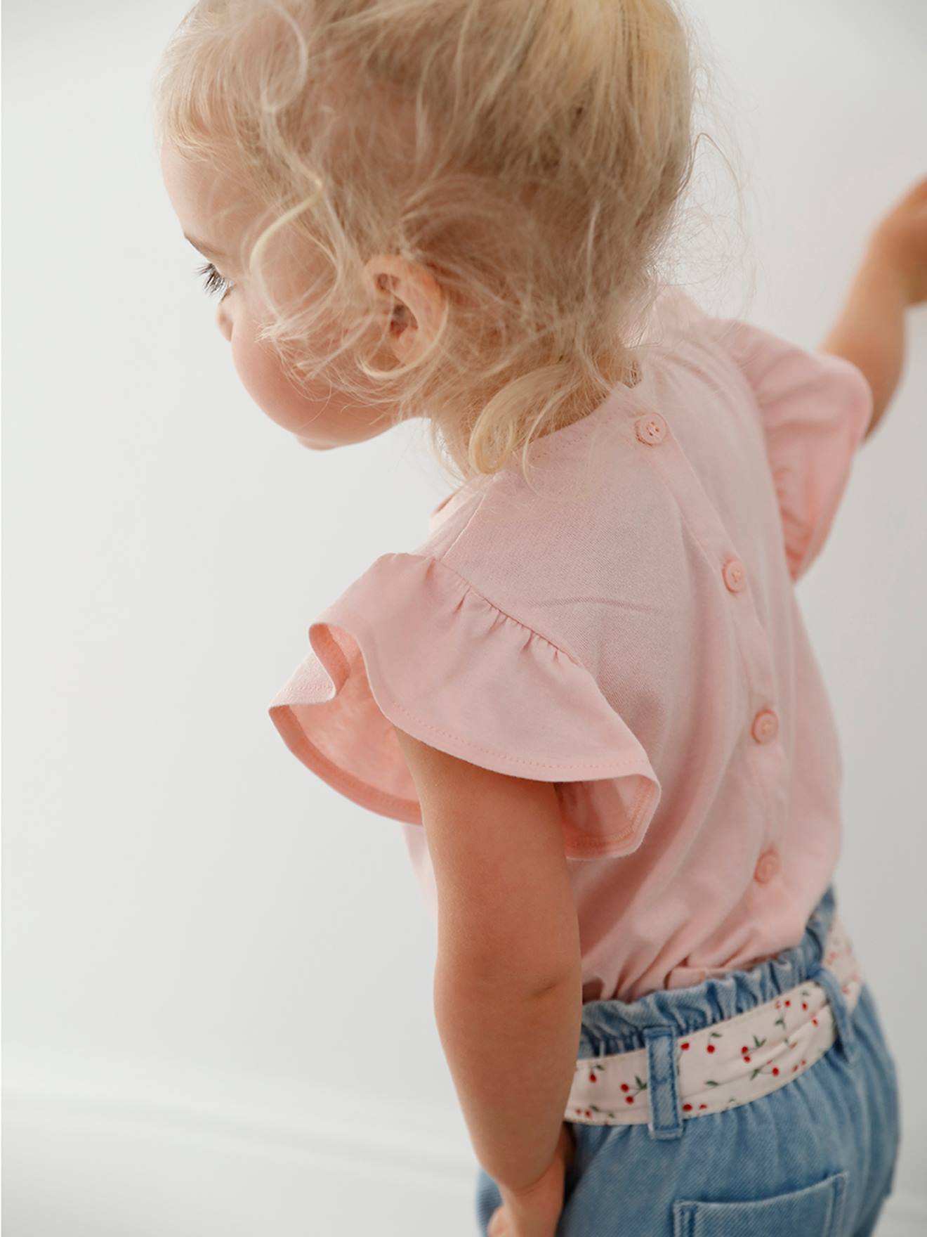T-shirt avec fleurs en relief bébé rose grisé