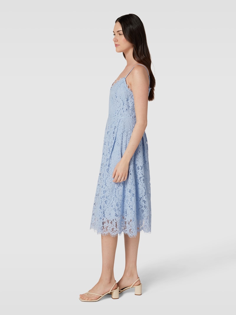 Cocktailkleid mit Herz-Ausschnitt in hellblau