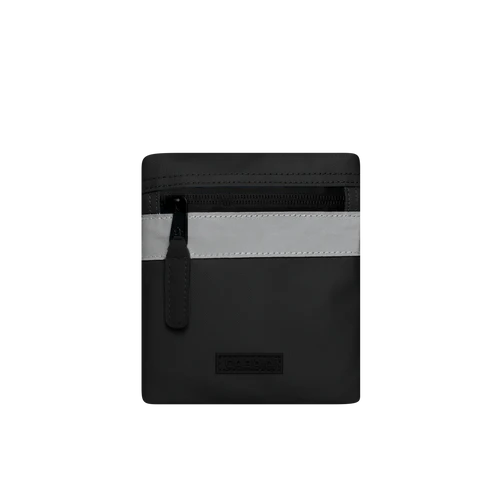 Mount Victoria black side pocket