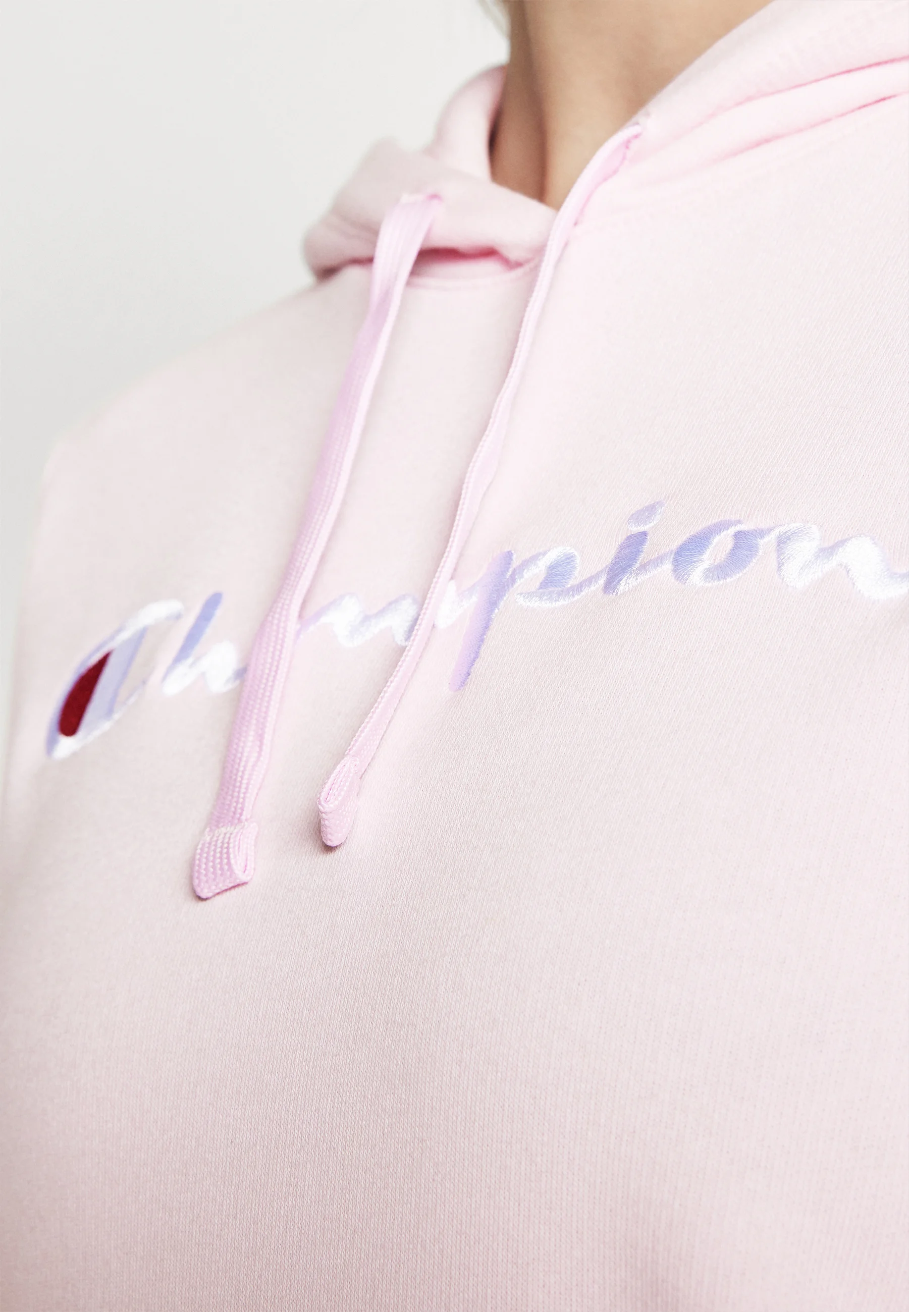 Sudadera Champion ICONS con capucha y logotipo grande
