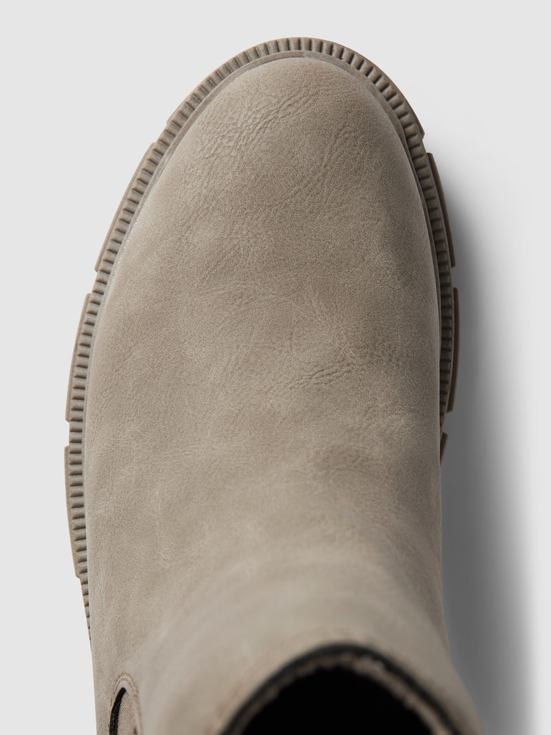 Chelsea Boots in Leder-Optik in taupe