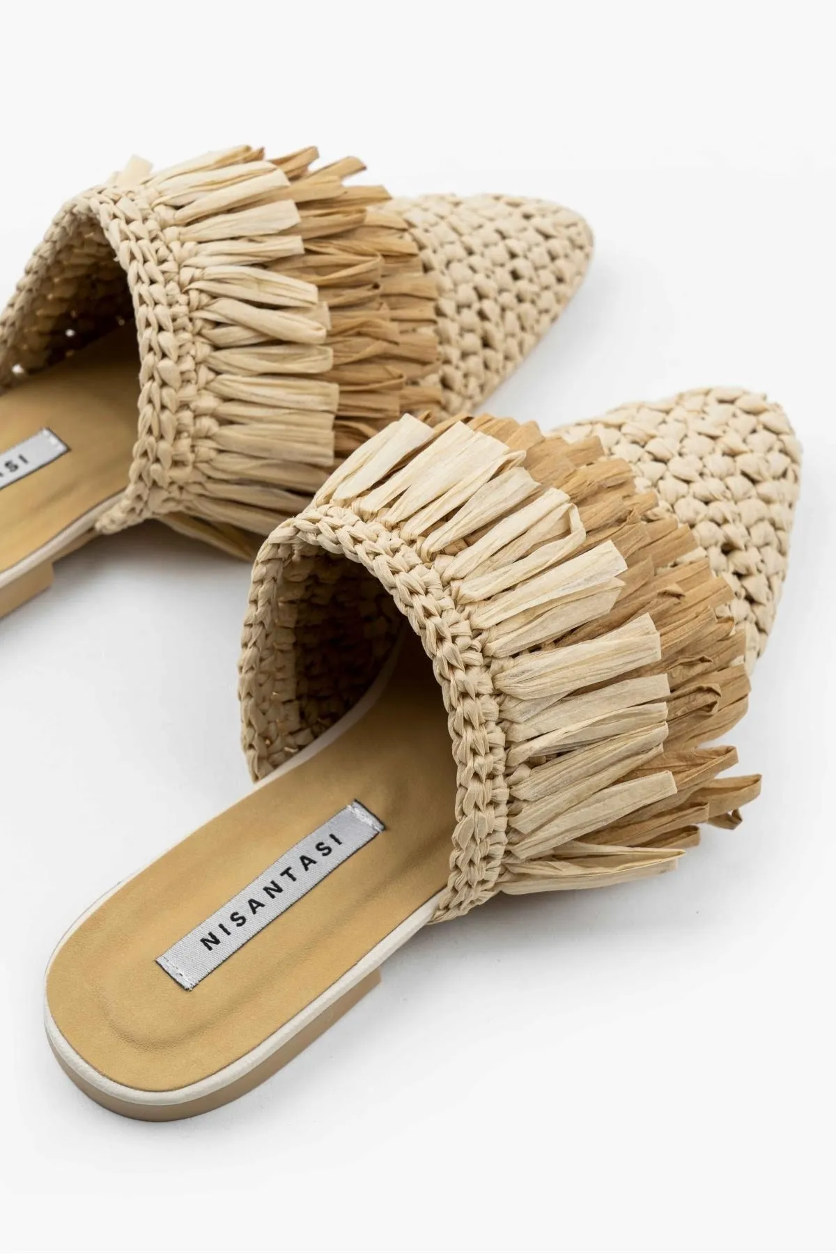 NİŞANTAŞI SHOES  Viana Beige Gestrickte Damenhausschuhe mit Quasten in Beige und Tan