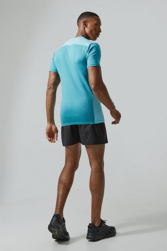 Man Active Muscle Fit Mesh Colorblock T-Shirt
