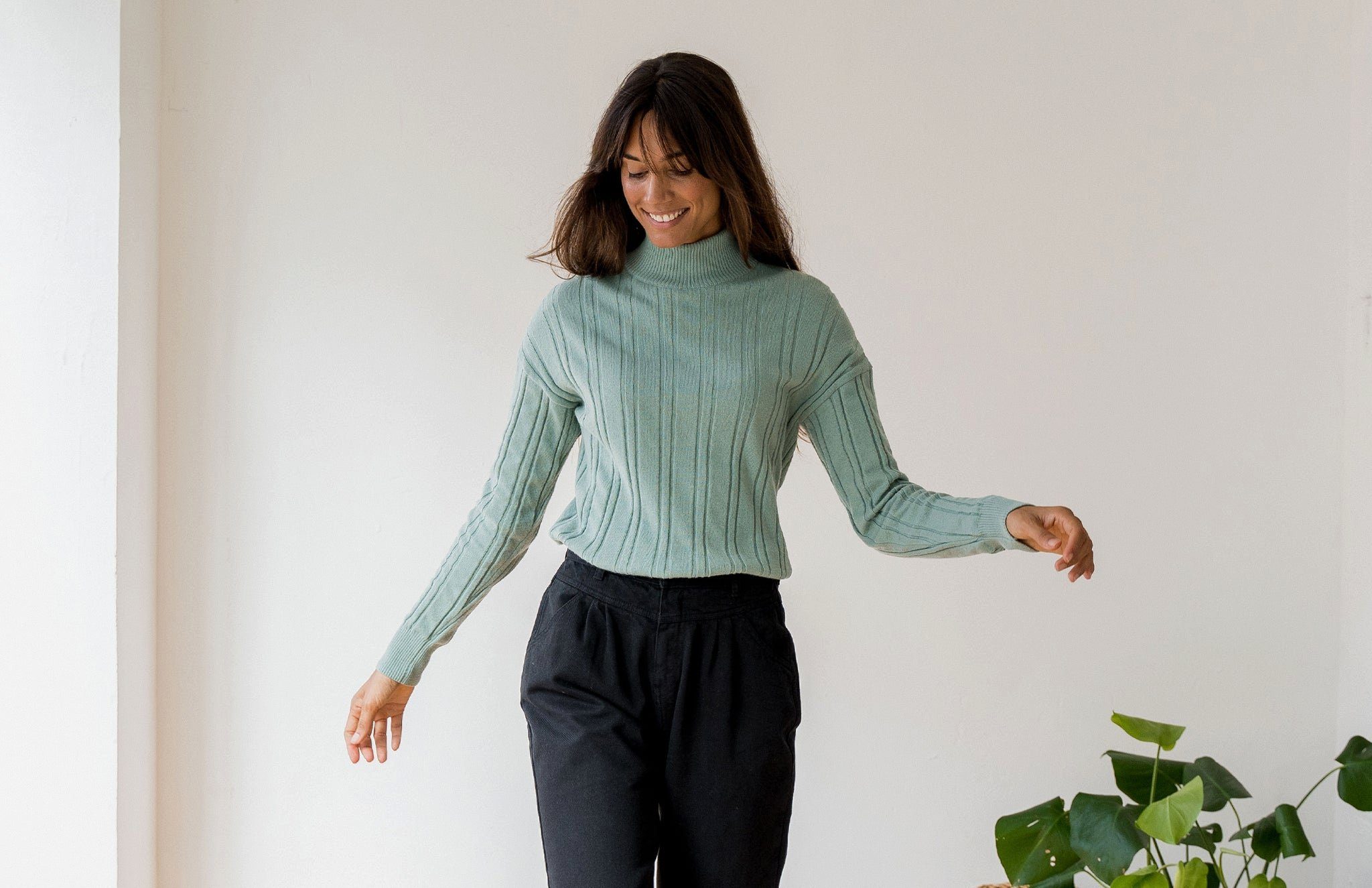 TWOTHIRDS Rollkragenpullover Holt aus recycelten Materialien
