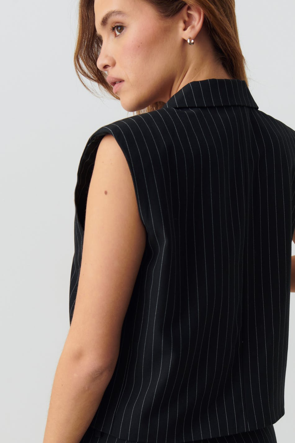 Loose pinstripe vest