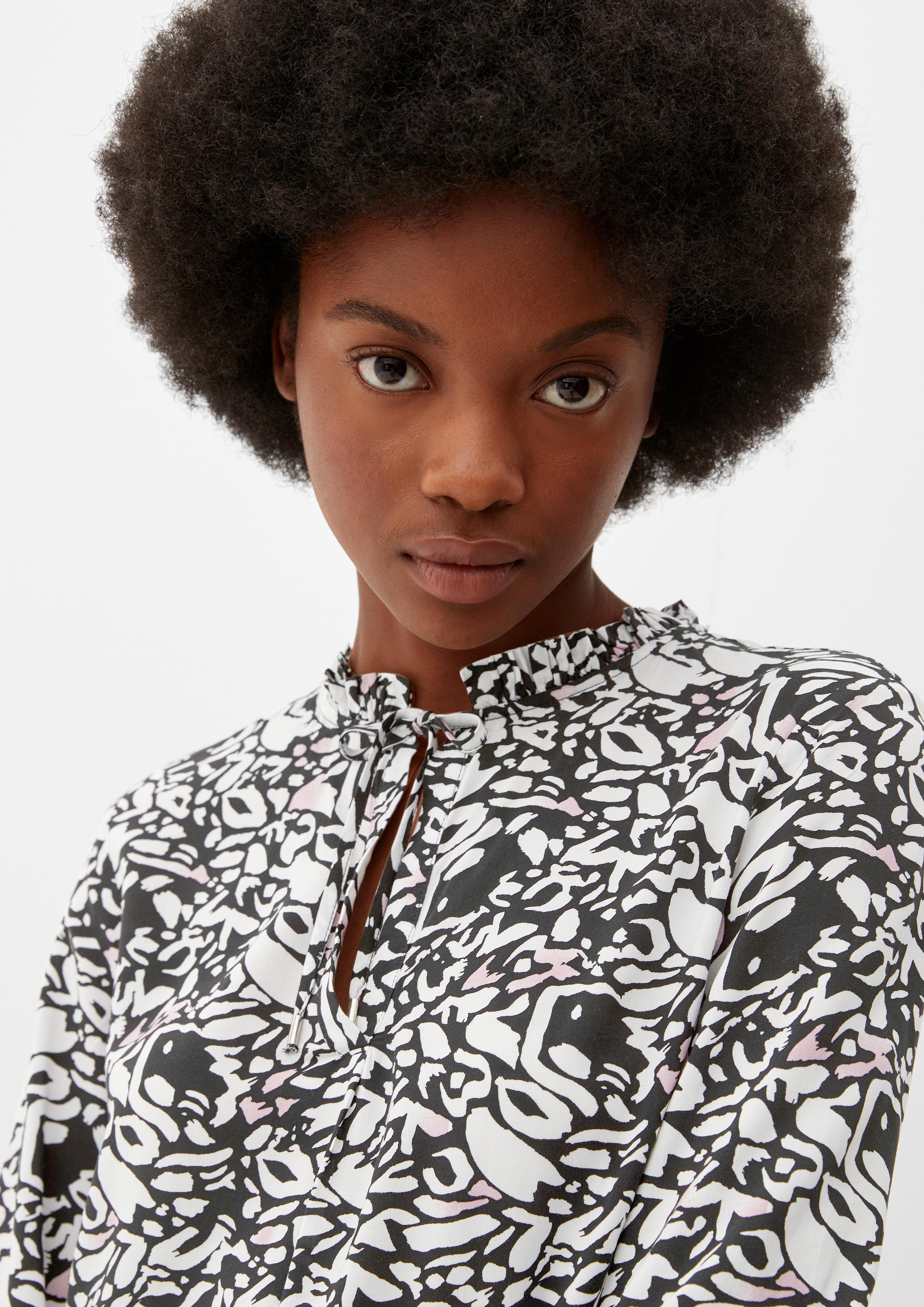 Viskosebluse mit Alloverprint  2117714-99A0