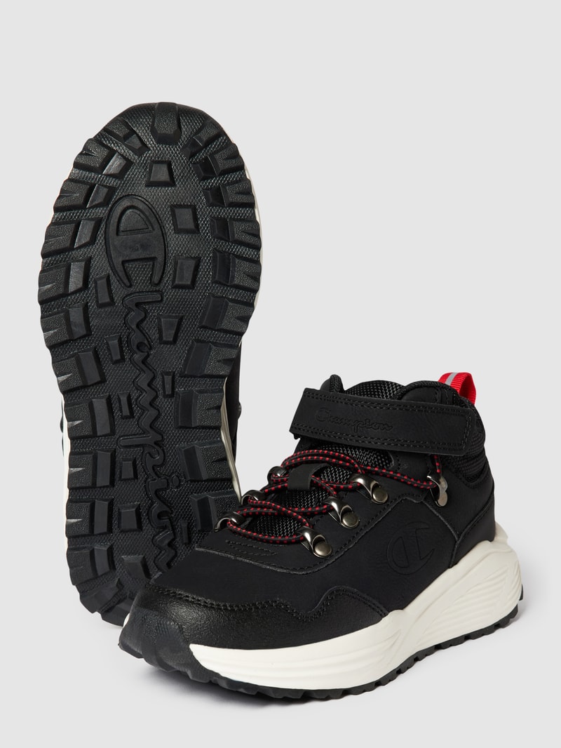 High Top Sneaker mit Label-Prägung Modell 'CLIMB' in schwarz