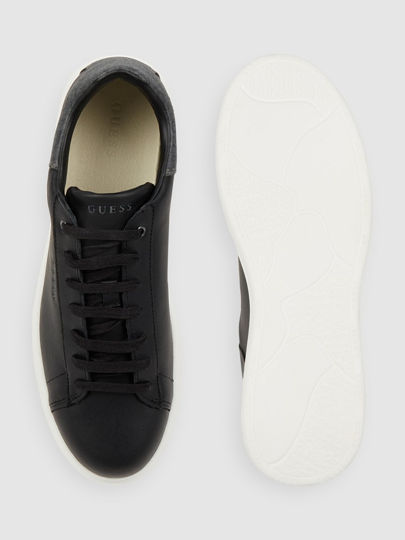 Sneaker mit Label-Print Modell 'VIBO' in schwarz