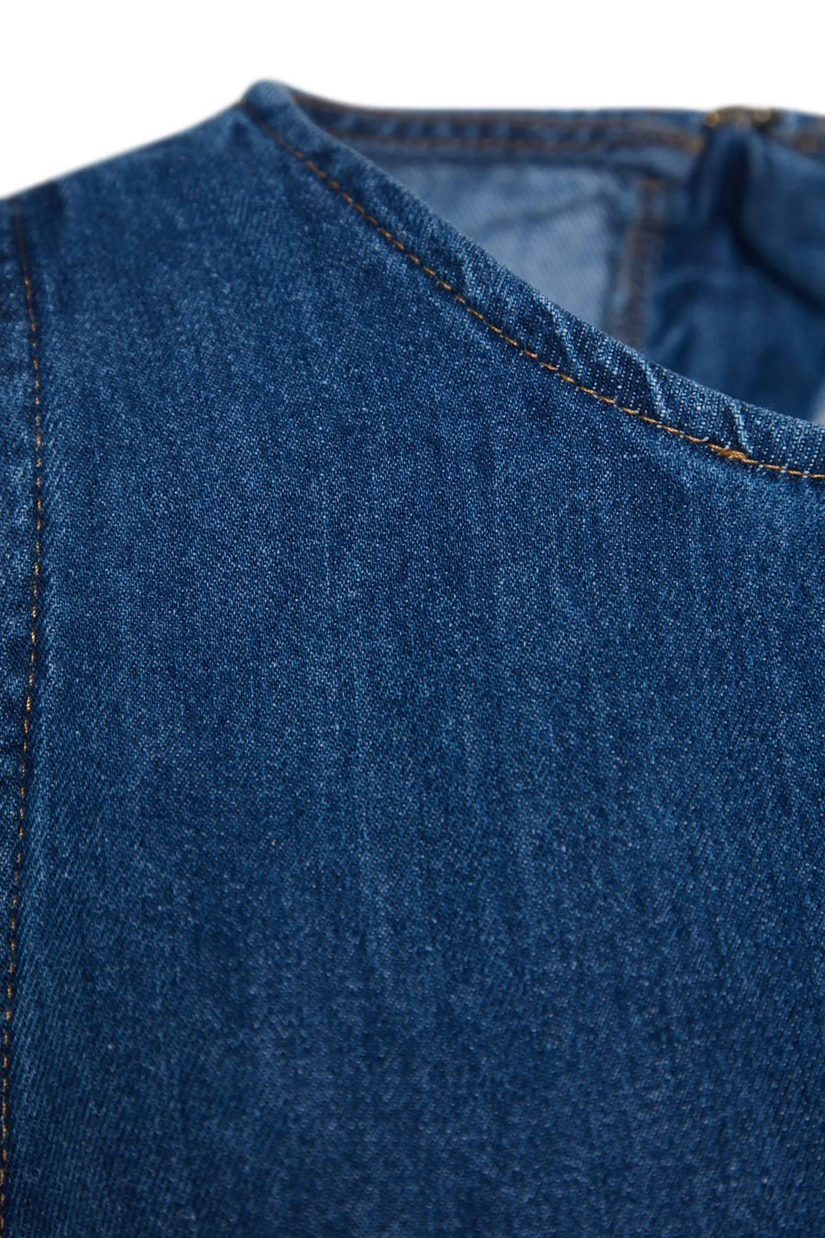 Trendyol Collection  Dunkelblaues, plissiertes Jeanskleid TWOSS23EL01942