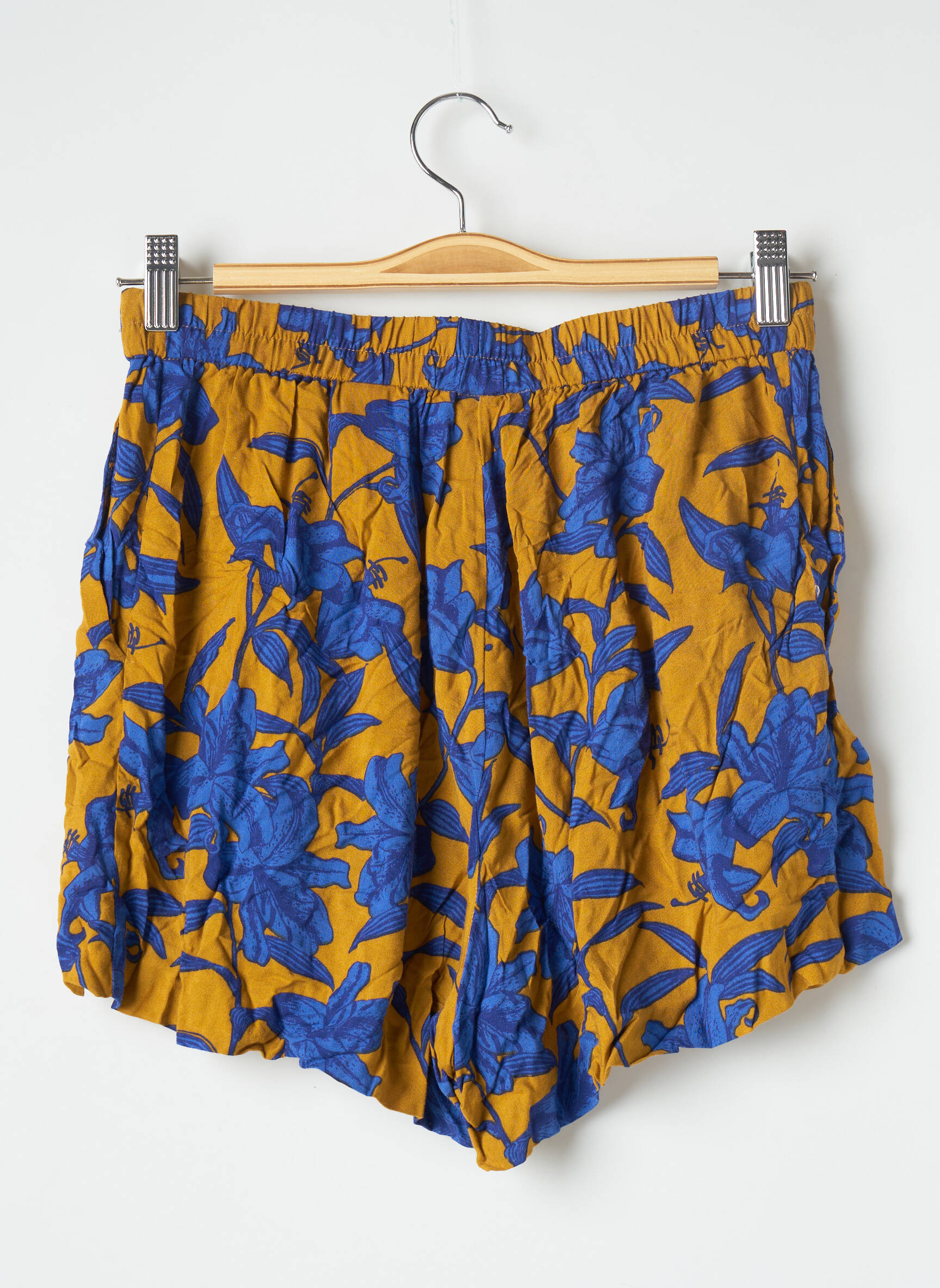 H M Shorts 1 Femme couleur jaune