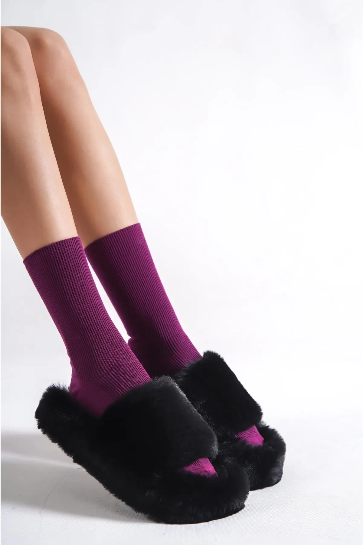 Capone Outfitters  Capone Damen-Hausschuhe
