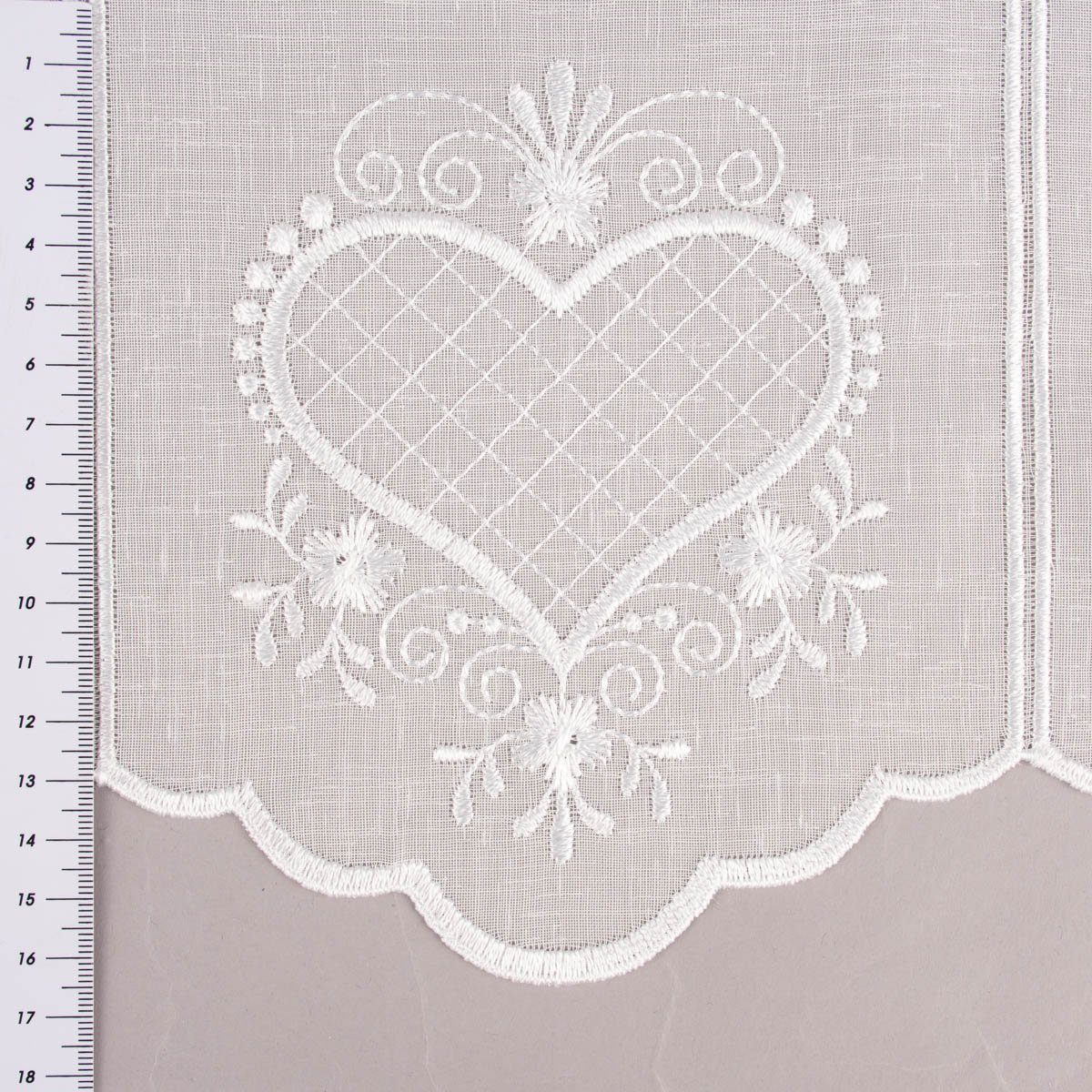 Meterware Scheibengardine nähfrei Leinenlook Stickerei Herzen ecru 45cm, SCHÖNER LEBEN., leicht perforiert, Stickerei/Stickstoff, bestickt, pflegeleicht