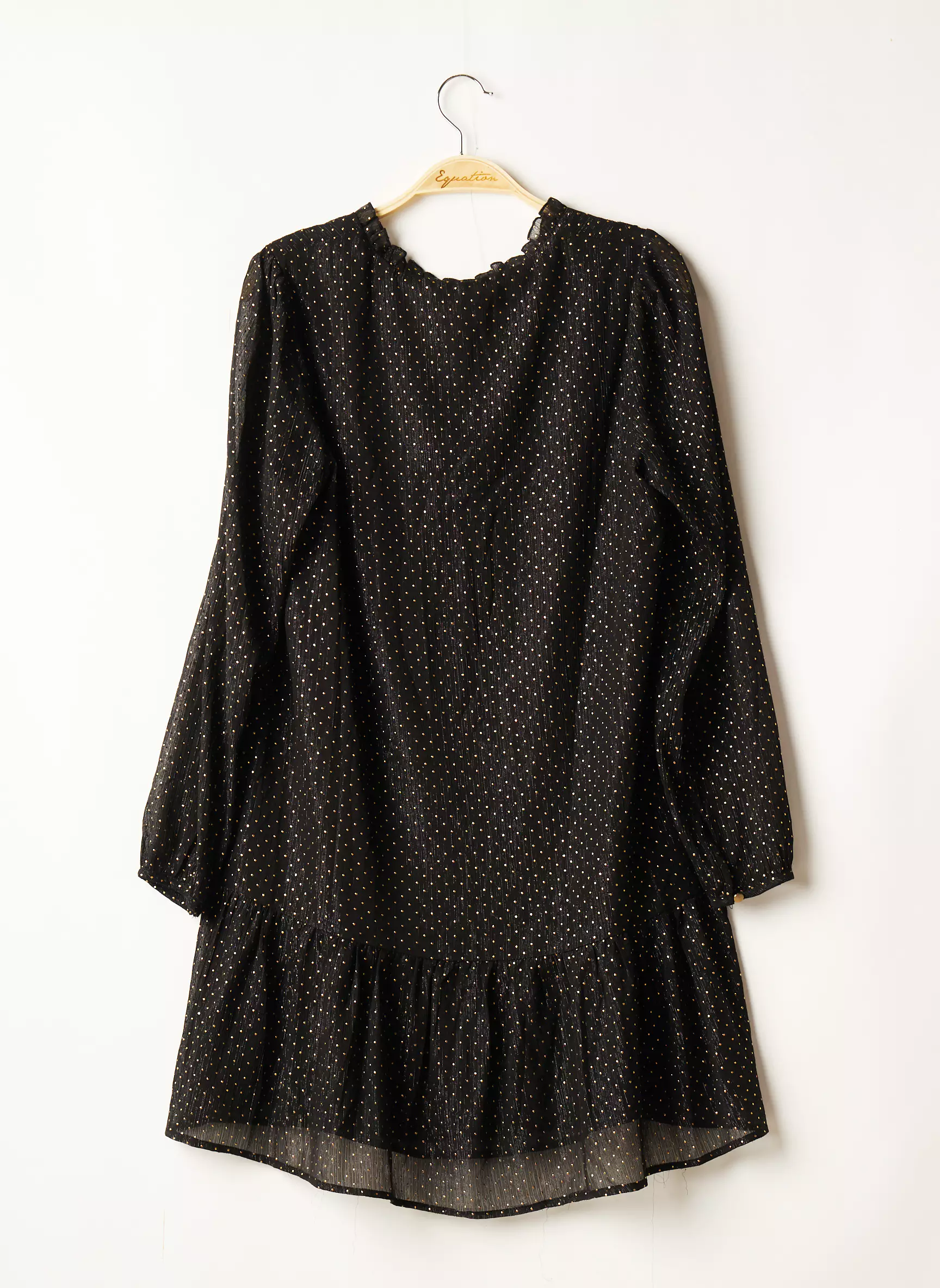 Peace N Love Robes Courtes Femme couleur noir